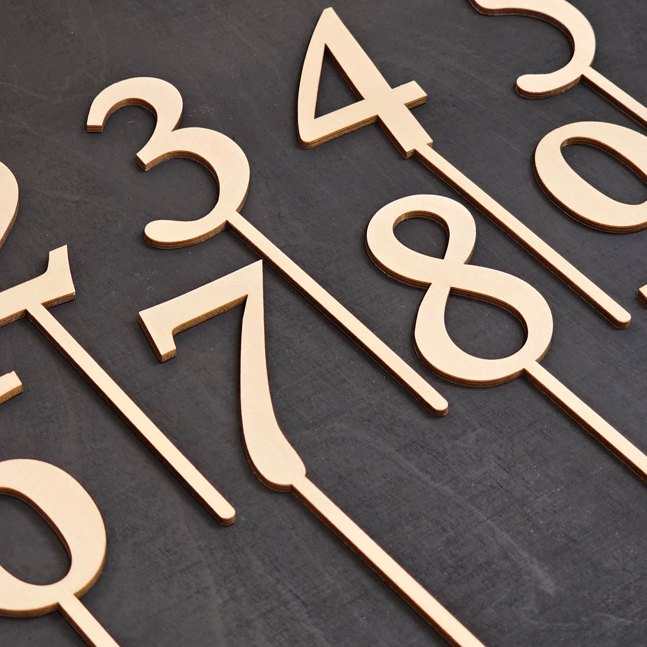 Kakkukoriste - Numero 1-9